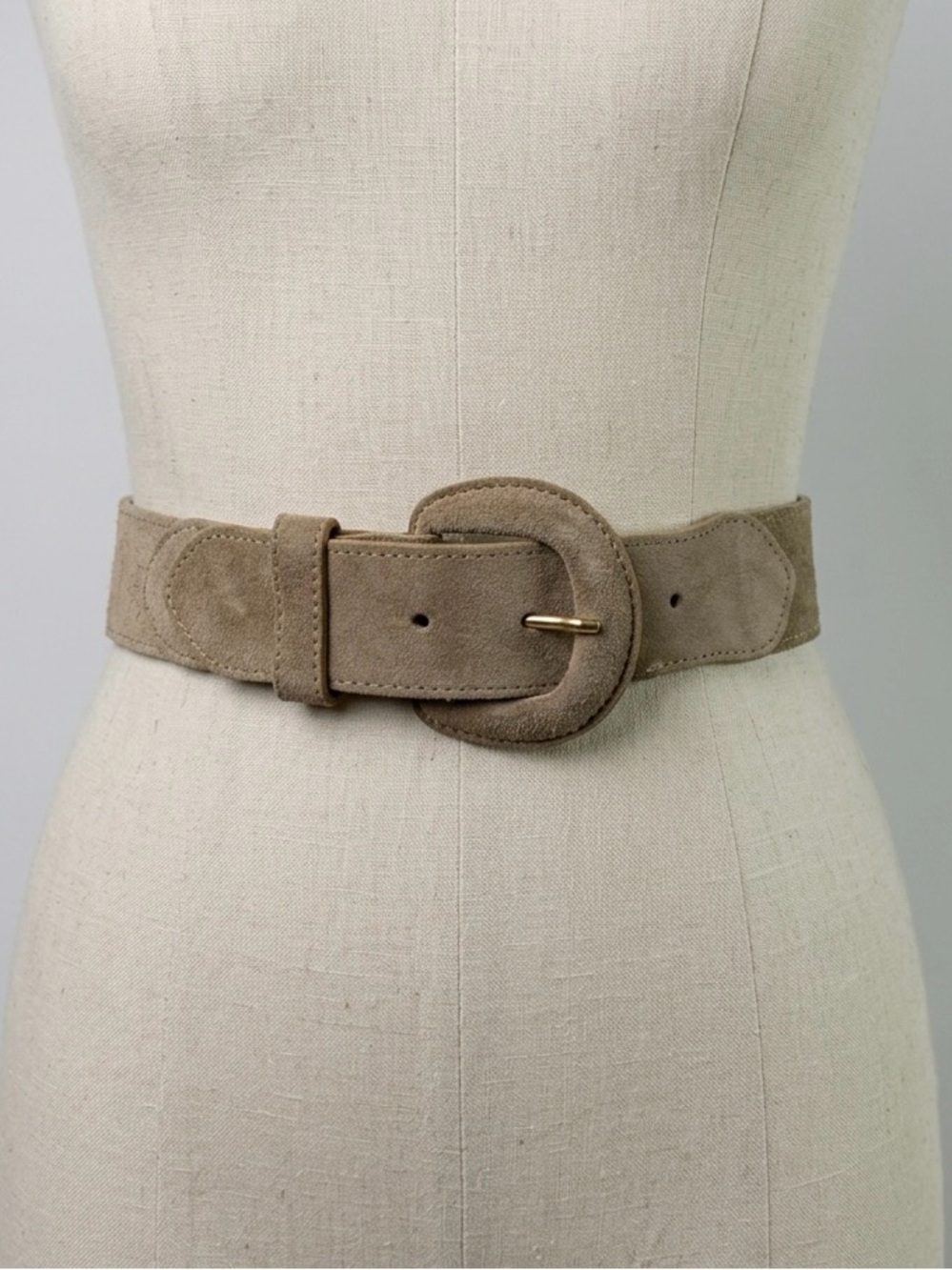Vintage Mondi Suede Waist Belt Size Small Tan Beige Neutral 80s 90s